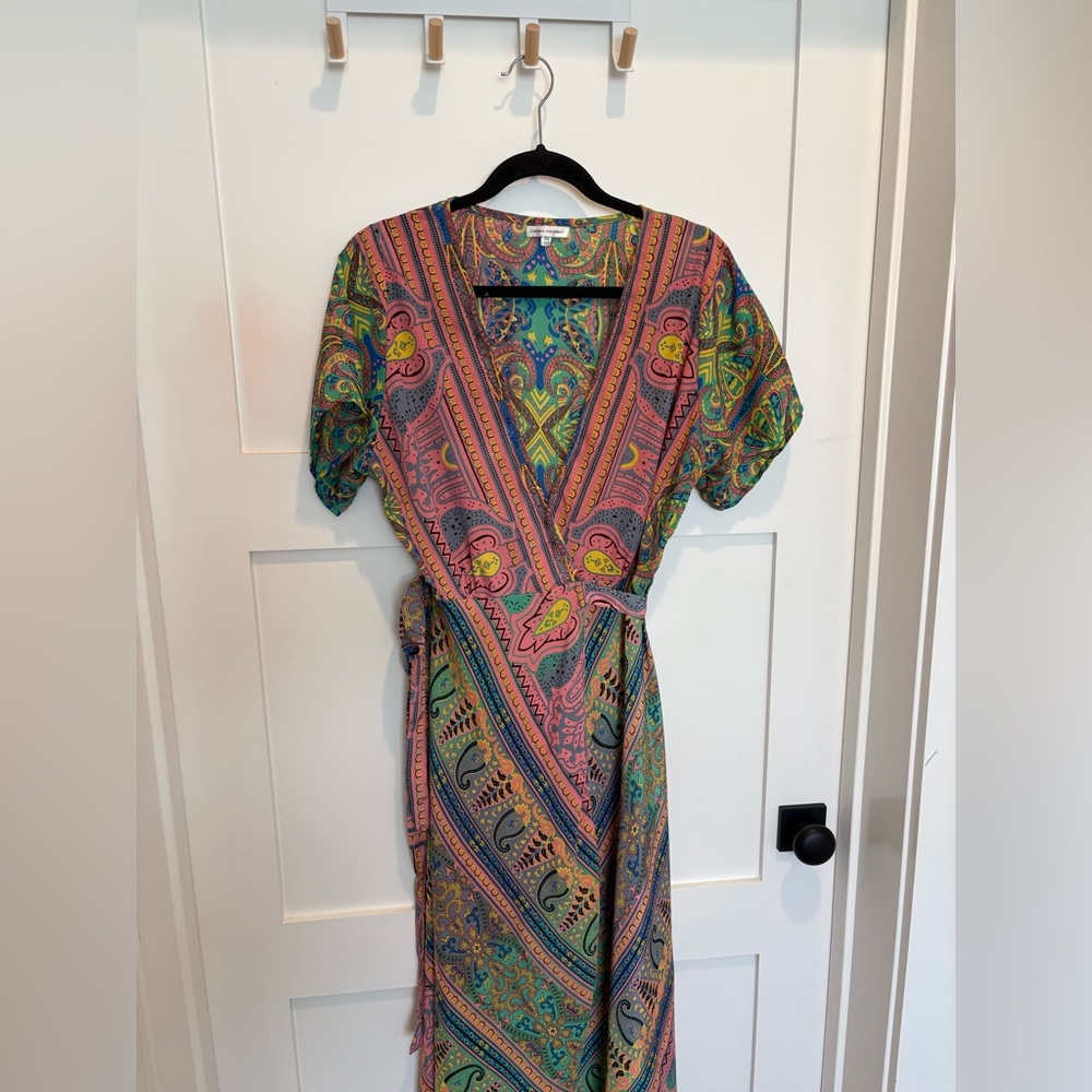 Karma highway wrap tie silk dress. - Picture 3 of 6